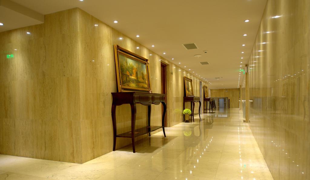 Premier Palace Spa Hotel بوخارست المظهر الخارجي الصورة Interior of the hotel